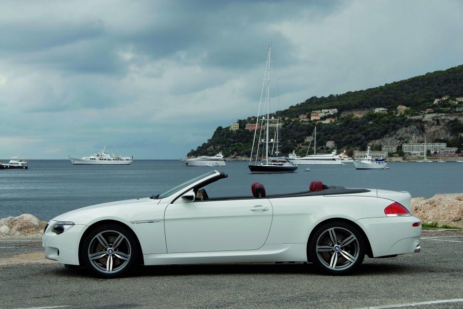  BMW M6 Convertible 2007 года  (фото 30 из 89)
